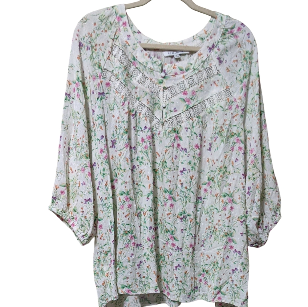 Rose + Olive Lace Yoke Detail Boho Top 2X  Peasant Pullover Swiss dot floral